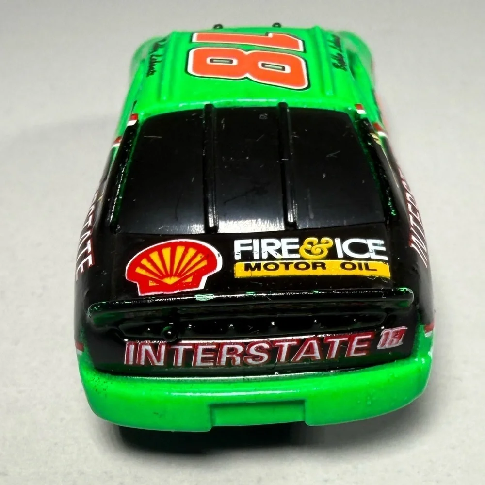 Bobby Labonte #18 Interstate Batteries NASCAR die-cast 1:64